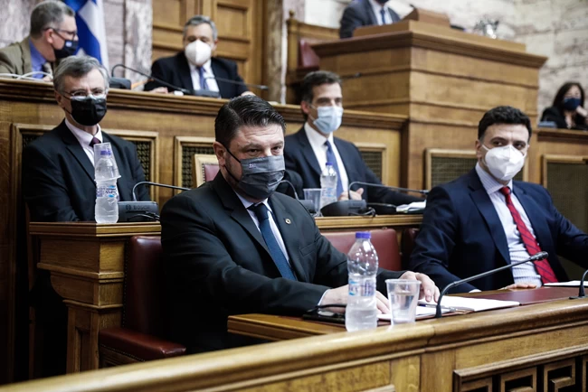 Κικίλιας: Μηδέν οι αναμονές για κλίνη ΜΕΘ εντός της πανδημίας, προ κορονοϊού ήταν 30 με 35