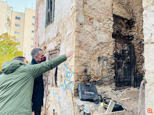 Νέα εποχή για τη Βίλα Κλωναρίδη - Η ιστορία του εμβληματικού κόκκινου κτιρίου του Τσίλερ [εικόνες]