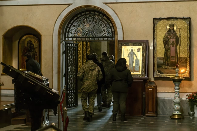 Ρώσοι πράκτορες είχαν φτιάξει "γιάφκα" σε ιστορικό μοναστήρι στο Κίεβο - Εφοδος των ουκρανικών μυστικών υπηρεσιών