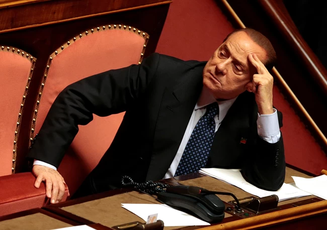 Σιλβιο Μπερλουσκόνι:  Στην βίλα του Άρκορε η σορός του - Δημοσία δαπάνη την Τετάρτη η κηδεία
