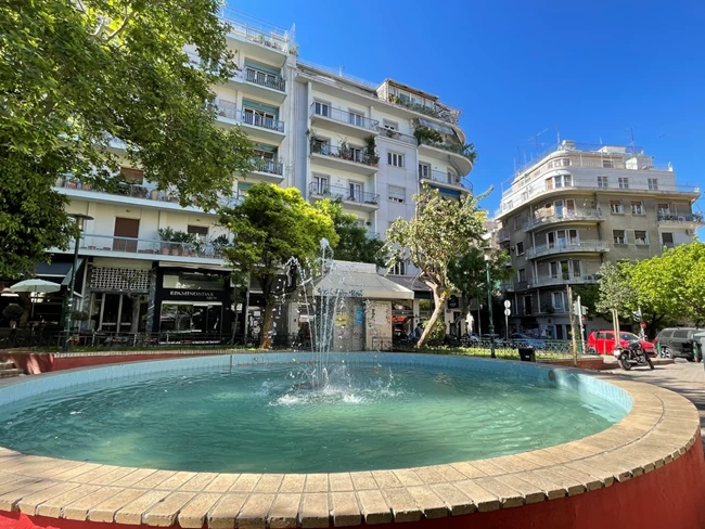 ΣΙΝΤΡΙΒΑΝΙ ΦΩΚΙΩΝΟΣ ΝΕΓΡΗ ΚΑΙ ΔΡΟΣΟΠΟΥΛΟΥ
