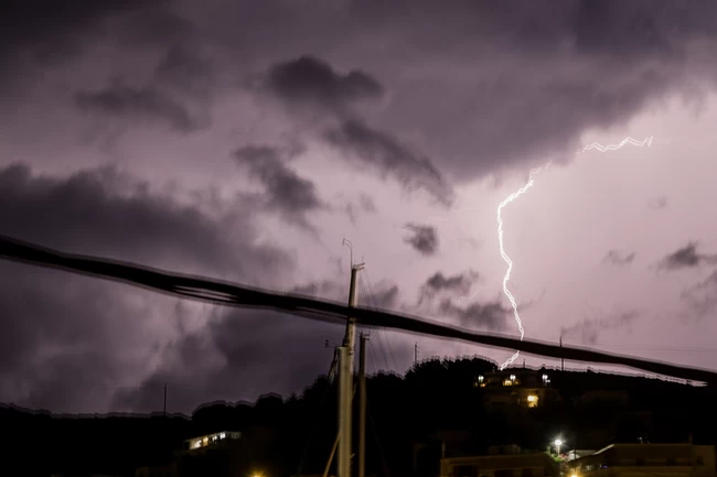 κακοκαιρία κεραυνοί