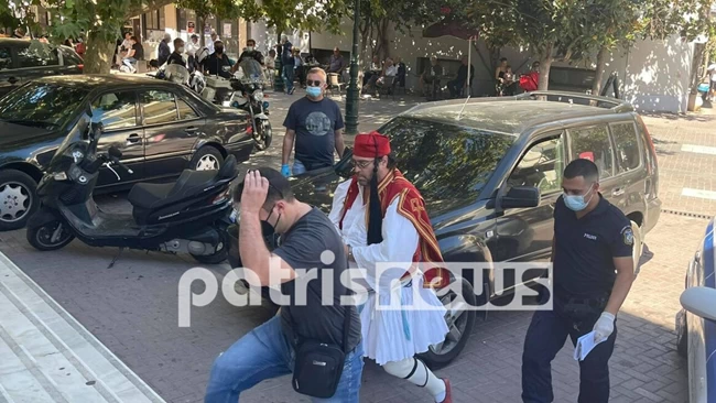 Τσολιάς
