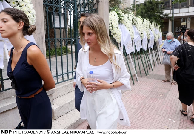 ΚΗΔΕΙΑ ΡΟΜΠΕΡΤ ΟΥΙΛΙΑΜΣ