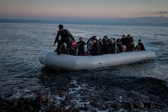 Κεφαλονιά: Συνελήφθησαν 31 μετανάστες - Προσπαθούσαν να βγουν παράνομα από την χώρα με σκάφος