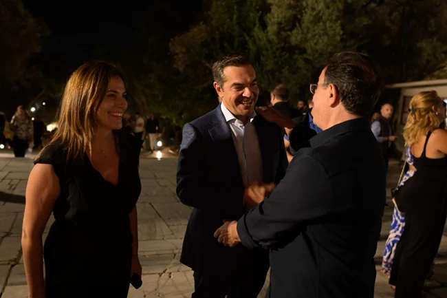 ΤΣΙΠΡΑΣ ΜΠΑΖΙΑΝΑ