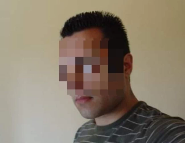 43χρονος κολωνος