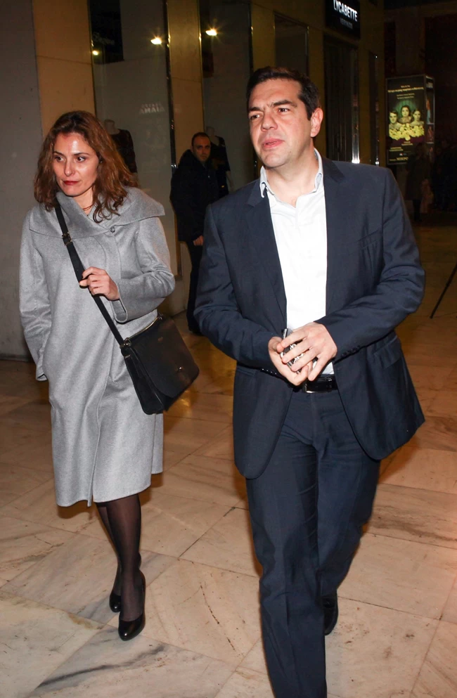 ΤΣΙΠΡΑΣ ΜΠΑΖΙΑΝΑ