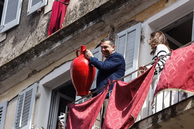 ΤΣΙΠΡΑΣ ΜΠΟΤΗΔΕΣ