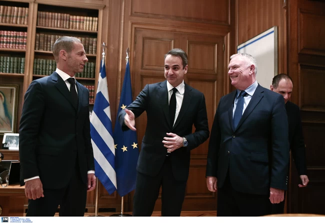 Αυτό είναι το Μνημόνιο που υπέγραψε ο Μητσοτάκης με τον πρόεδρο της UEFA