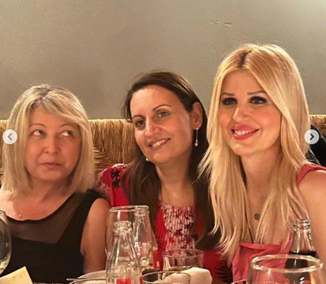 ΕΛΕΝΑ ΡΑΠΤΗ