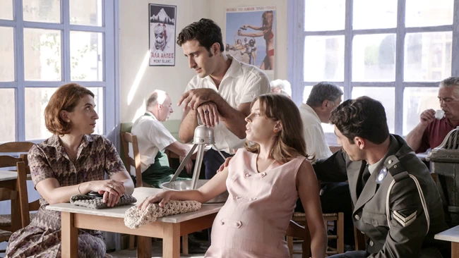 ΑΓΡΙΕΣ ΜΕΛΙΣΣΕΣ