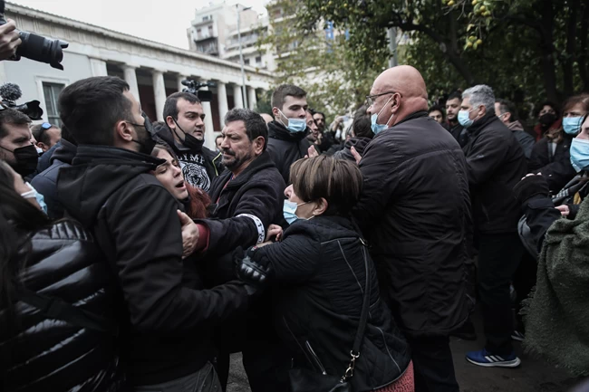 Πολυτεχνείο ένταση