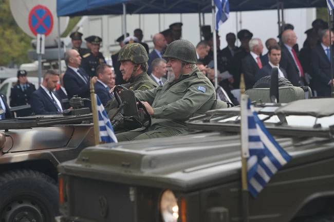 ΣΤΡΑΤΙΩΤΙΚΗ ΠΑΡΕΛΑΣΗ