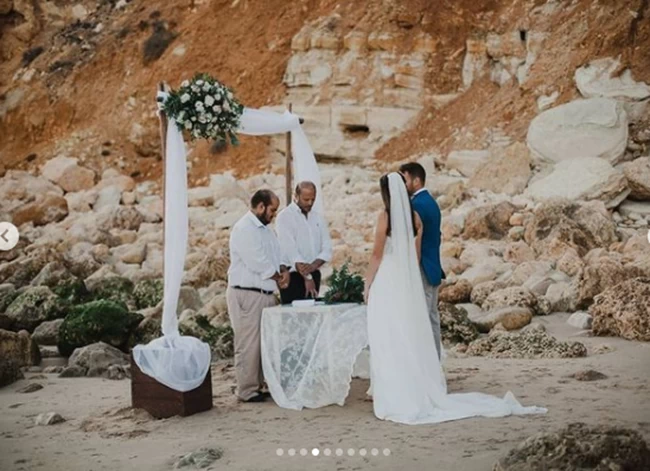 ΚΑΡΟΛΑΙΝ