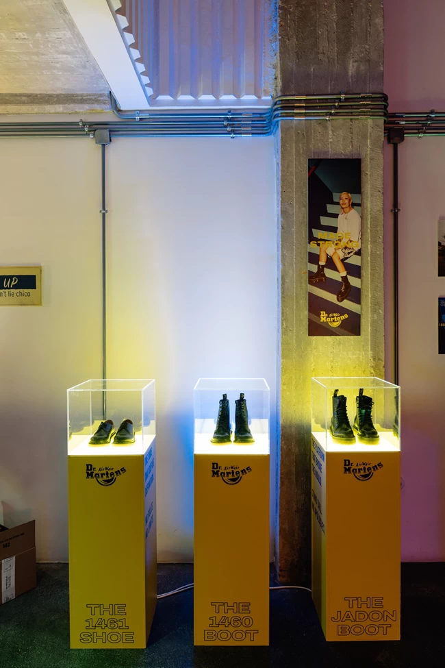 DR MARTENS