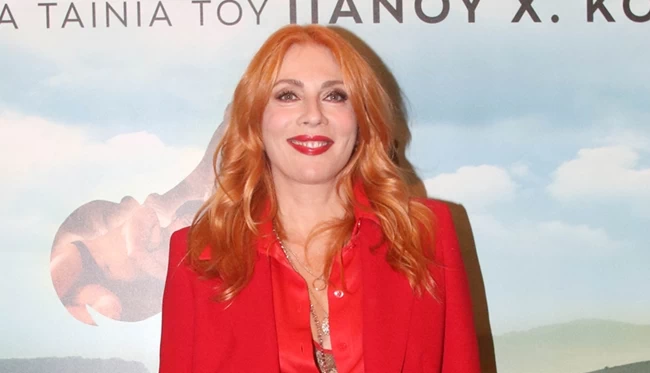 Σμαράγδα Καρύδη