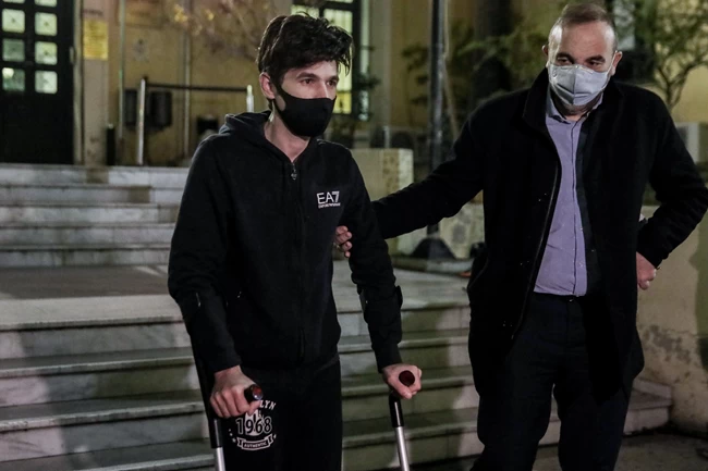 Μένιος Φουρθιώτης: Την ενοχή του για πλημμελήματα ζήτησε ο Εισαγγελέας, για την υπόθεση των δήθεν επιθέσεων