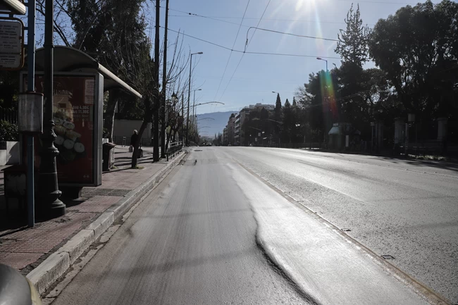 αδειοι δρομοι