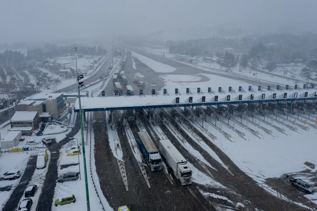 ΕΘΝΙΚΗ ΧΙΟΝΙΑ