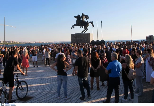 συγκέντρωση γονείς για μάσκες
