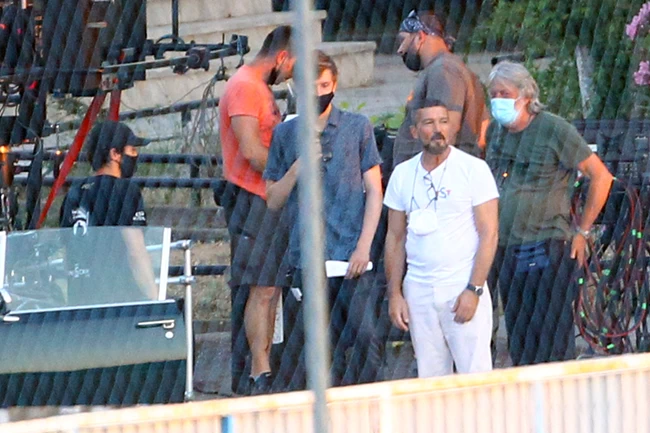 Βραδινή καταδίωξη με Αντόνιο Μπαντέρας και μια Plymouth Barracuda στον περιφερειακό της Θεσσαλονίκης