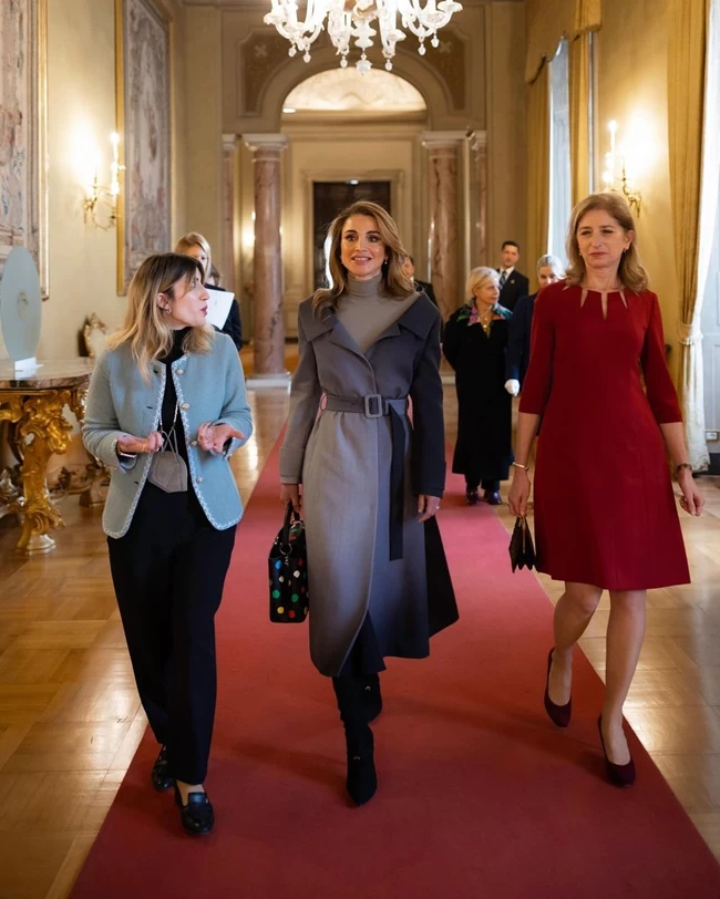 queen rania