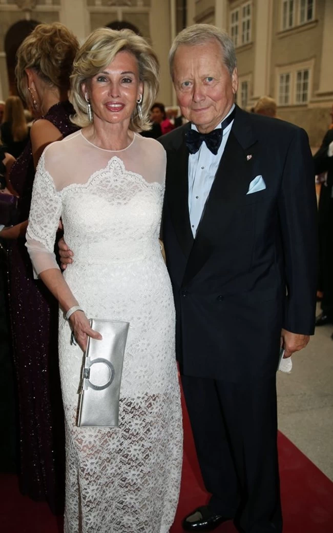 ΠΟΡΣΕ ΣΥΖΥΓΟΣ