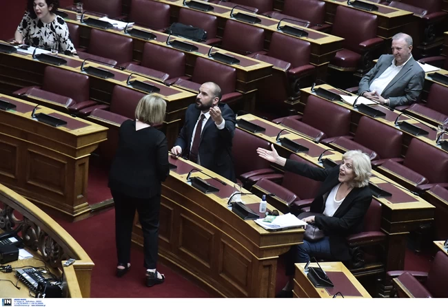 Βούλτεψη - Τζανακόπουλος - καβγάς