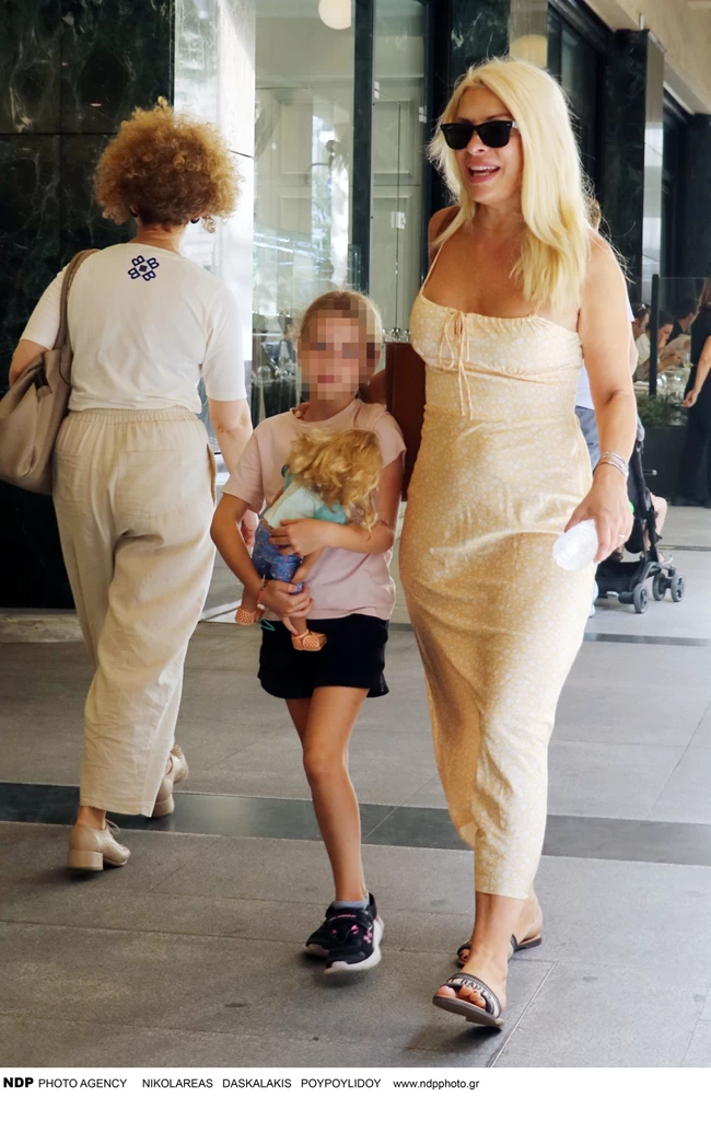 μενεγακη