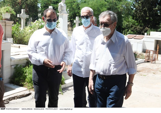 Αλίκη Βουγιουκλάκη