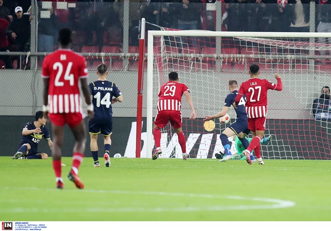 Europa League: Θρυλική πρόκριση του Ολυμπιακού στο 90' - 1-0 κόντρα στην Φενέρμπαχτσε