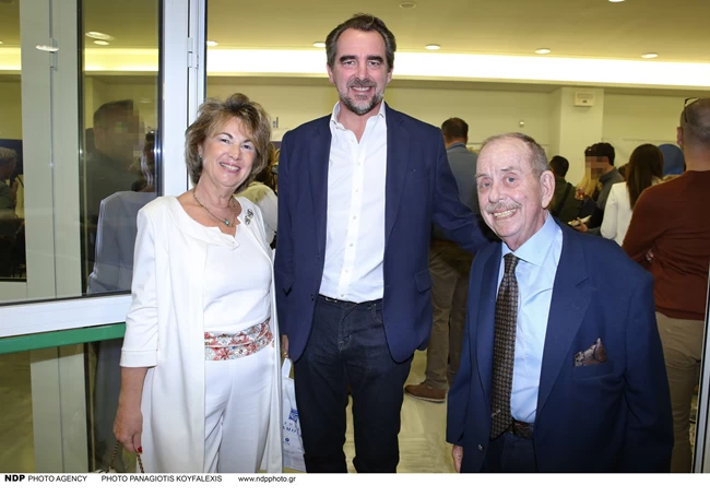 νικολαος