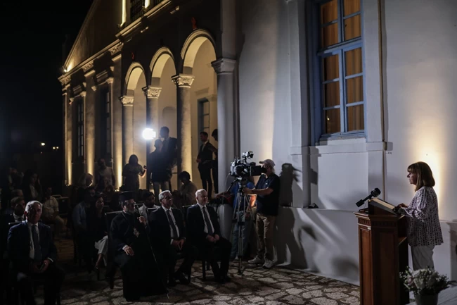 ΚΑΤΕΡΙΝΑ ΣΑΚΕΛΛΑΡΟΠΟΥΛΟΥ