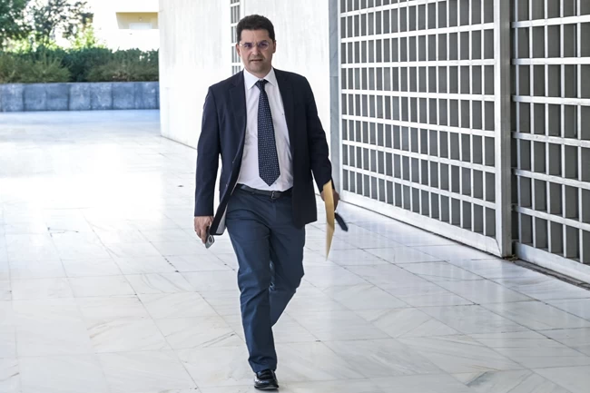 ΚΟΥΚΑΚΗΣ