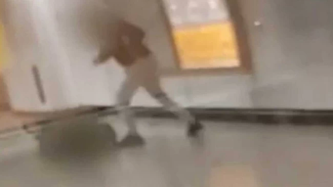 Ξυλοδαρμός στο Μετρό: Η πρώτη κατάθεση του 52χρονου σταθμάρχη - "Με ακολούθησαν και με χτύπησαν πισώπλατα"