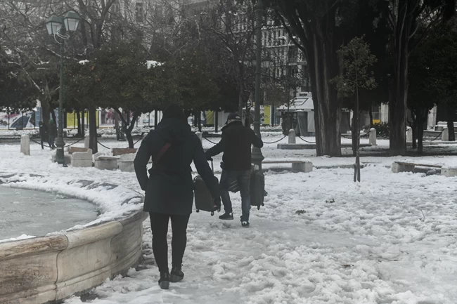 χιονια αθηνα