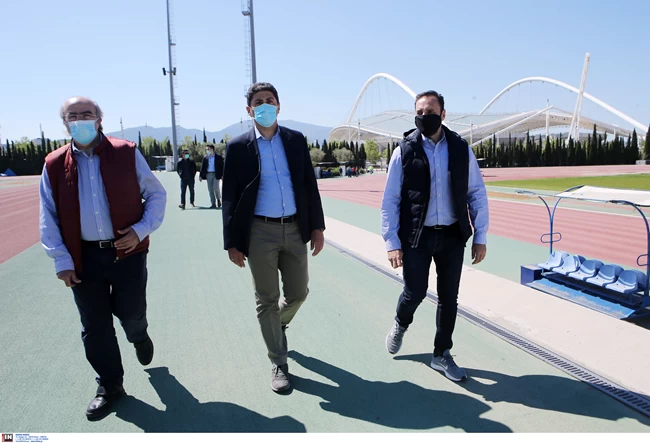Αυγενακης
