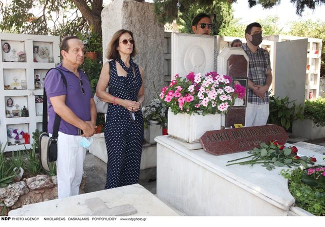 Αλίκη Βουγιουκλάκη