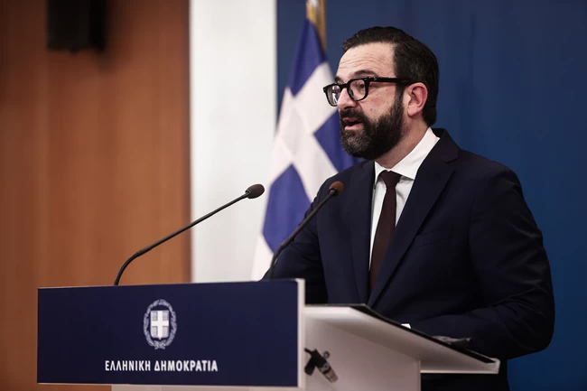 Κορονοϊός: Αγωνία για την Αττική με τα 180 από τα 444 κρούσματα - Η διασπορά σε όλη τη χώρα