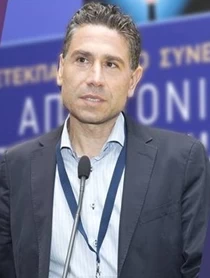 Ανεπάρκεια σιδήρου στην εγκυμοσύνη: Πόσο σίδηρο χρειαζόμαστε και πώς μπορούμε να τον πάρουμε