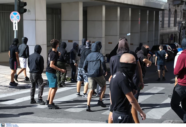 Μαθητές επεισόδια 2