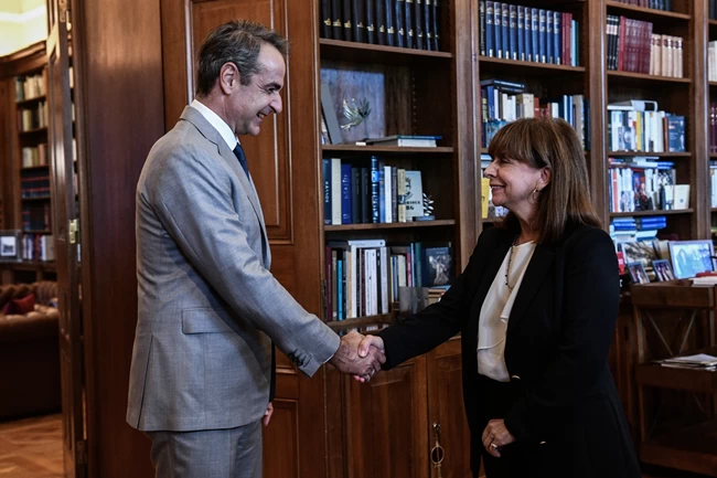 ΜΗΤΣΟΤΑΚΗΣ ΣΑΚΕΛΛΑΡΟΠΟΥΛΟΥ