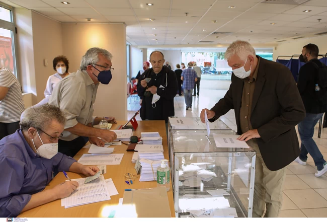 Εκλογές ΣΥΡΙΖΑ: Ξέπερασε τις 100.000 η συμμετοχή στις 5μμ - Διπλασιάστηκαν τα μέλη