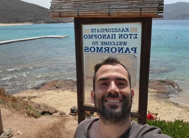 Αύριο το τελευταίο αντίο στον δημοσιογράφο Αντώνη Χρυσουλάκη - Στη Ριτσώνα η αποτέφρωση