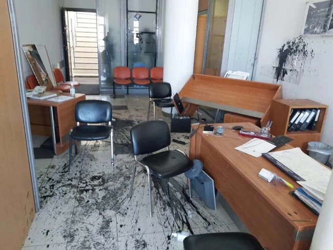 Αυγενάκης γραφείο Κουφοντίνας