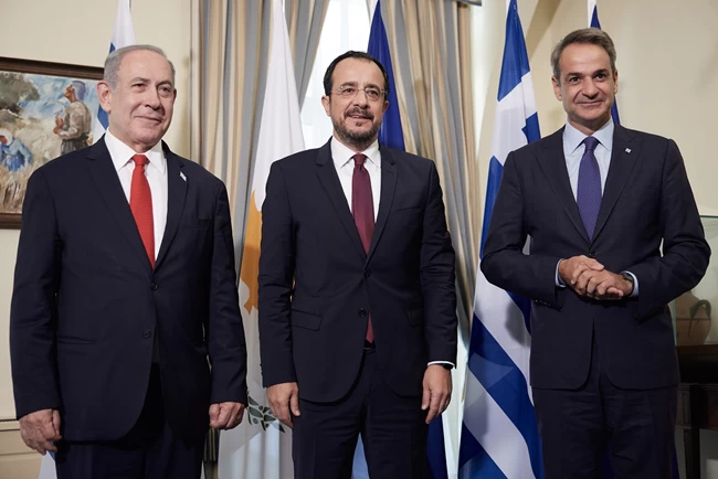 ΜΗΤΣΟΤΑΚΗΣ ΤΡΙΜΕΡΗΣ