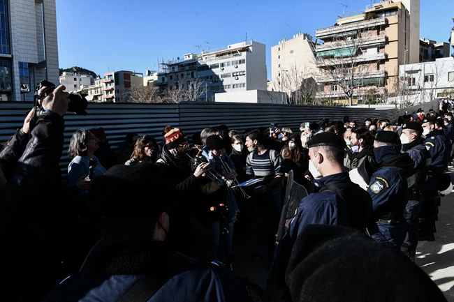 ΔΙΚΗ ΛΙΓΝΑΔΗ