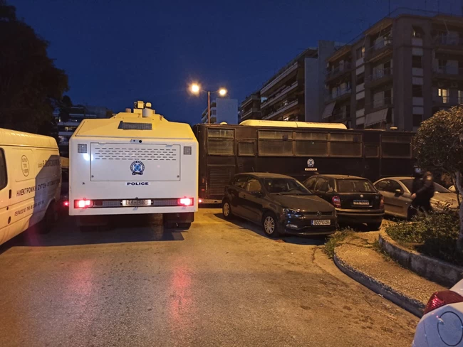 Αυρα ΕΛΑΣ Νέα Σμύρνη