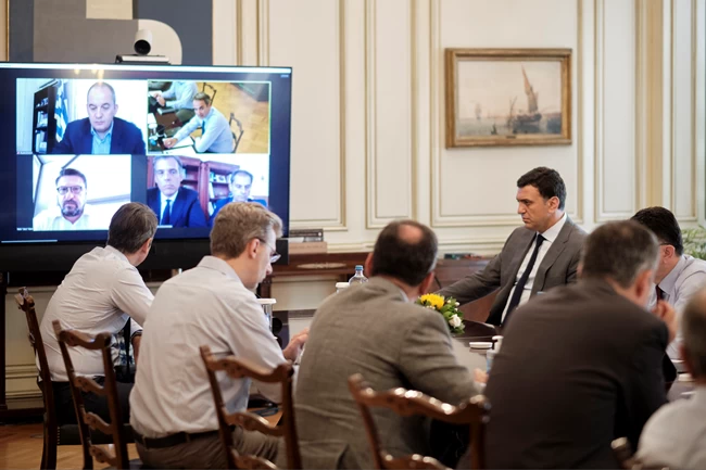 Σύσκεψη Μητσοτάκη - τουρισμός: "Κλειστή" η Ελλάδα έως τις 15 Ιουλίου για απευθείας πτήσεις από Ηνωμένο Βασίλειο και Σουηδία